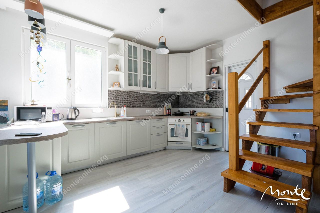 Villa en Baosici, Montenegro, 270 m² - imagen 12