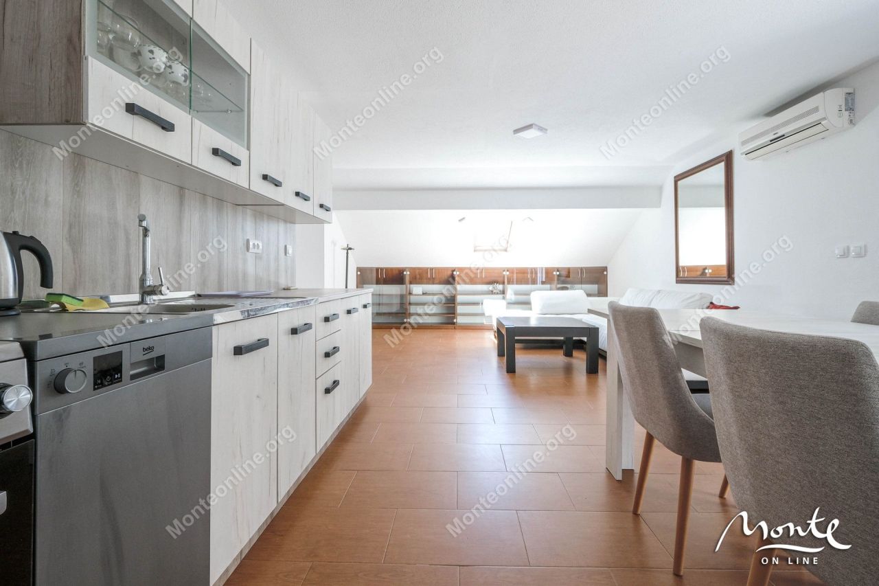 Grundstück in Tivat, Montenegro, 800 m² - Foto 12