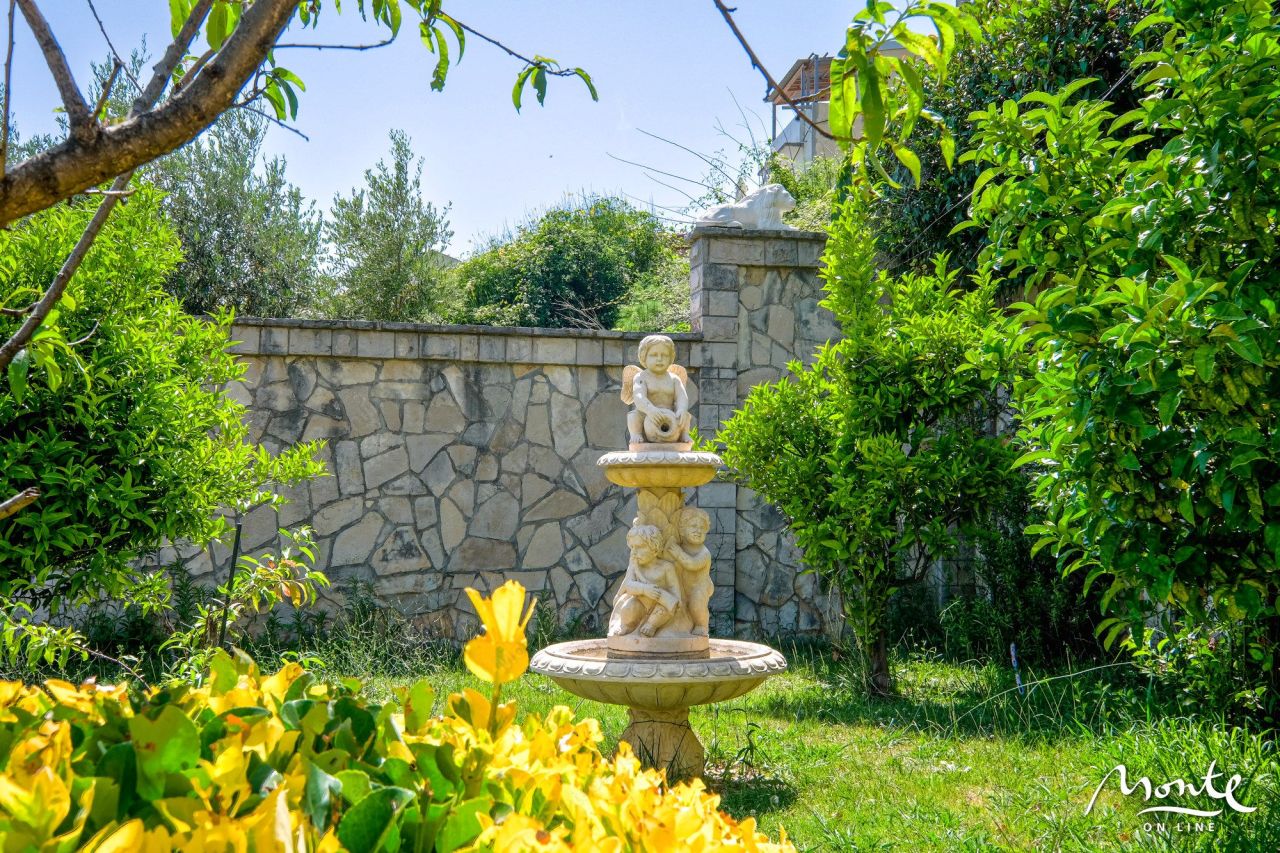 Villa à Becici, Monténégro, 430 m² - image 12