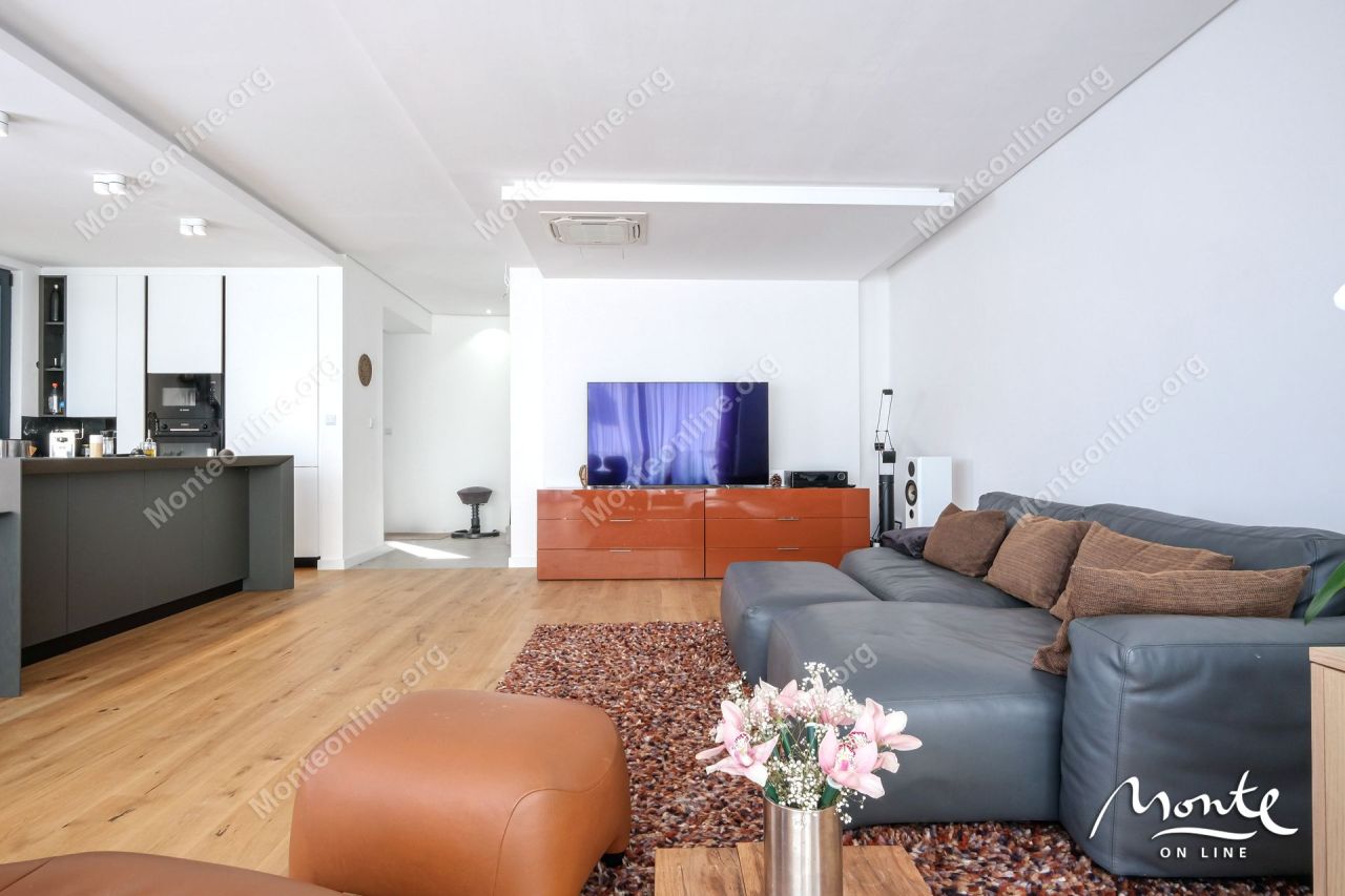 Villa en Lastva, Montenegro, 162 m² - imagen 14