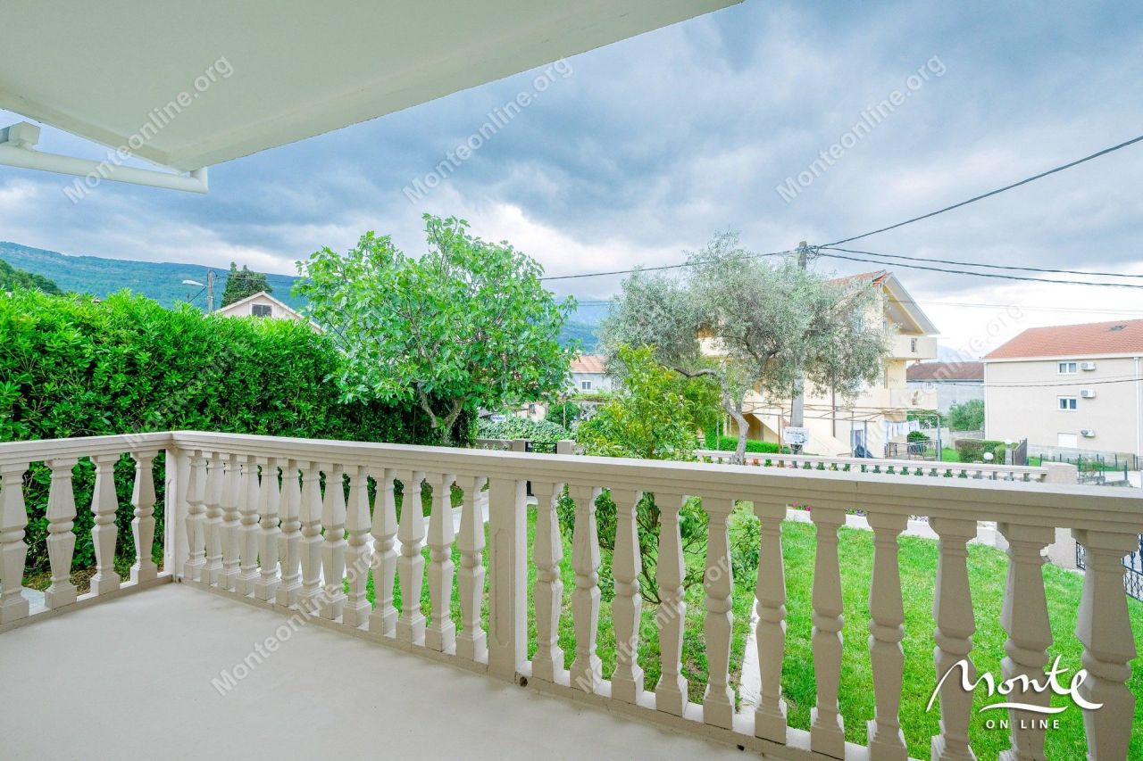 Villa à Tivat, Monténégro, 118 m² - image 14