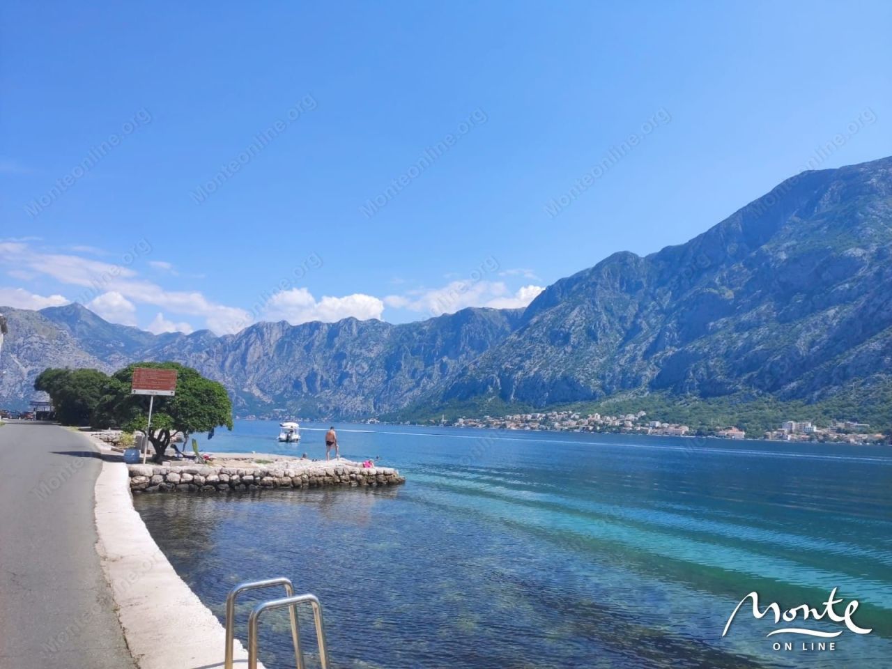 Terreno en Prcanj, Montenegro, 7 500 m² - imagen 14