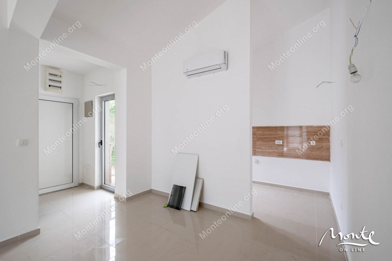 Appartamenti a Dobrota, Montenegro, 103 m² - foto 14