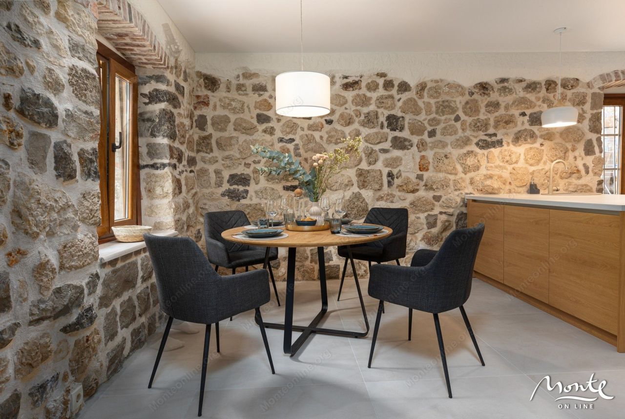 Villa in Kotor, Montenegro, 110 m² - Foto 14