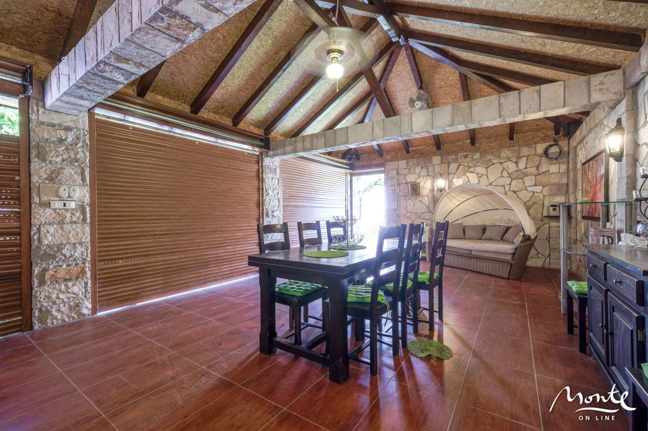 Villa à Becici, Monténégro, 430 m² - image 15