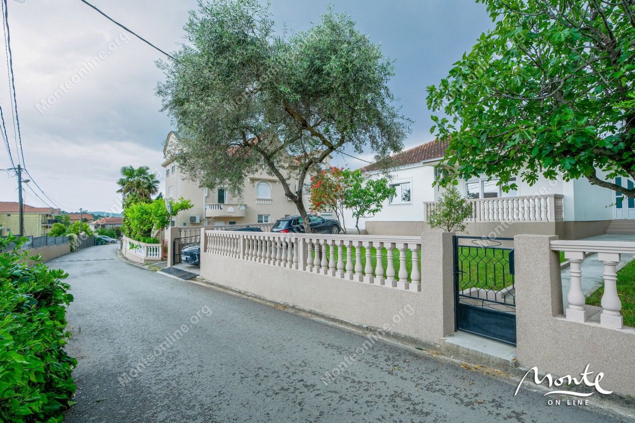 Villa à Tivat, Monténégro, 118 m² - image 15