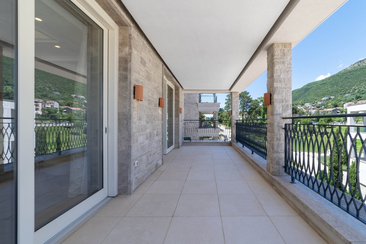 Appartement à Herceg-Novi, Monténégro, 88 m² - image 6