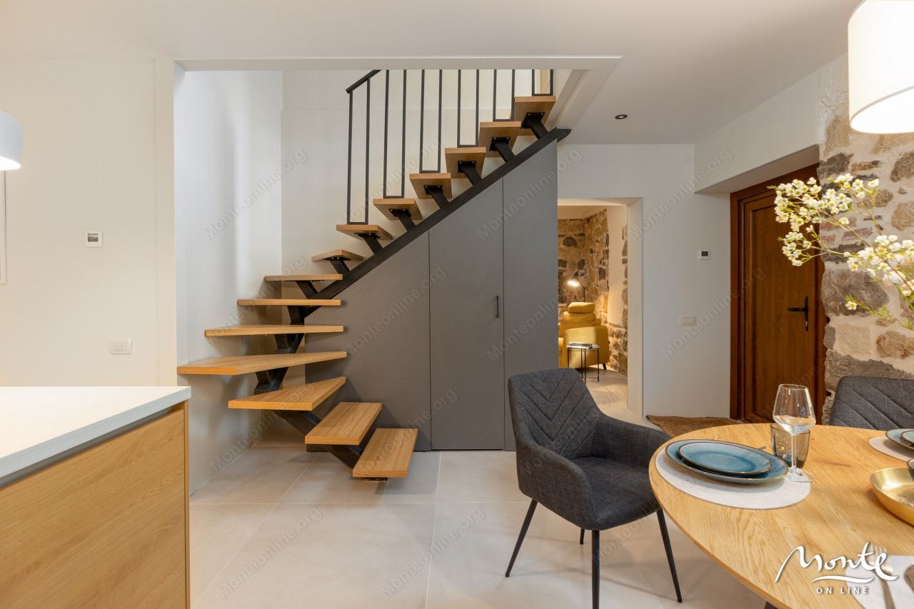 Villa in Kotor, Montenegro, 110 m² - Foto 16