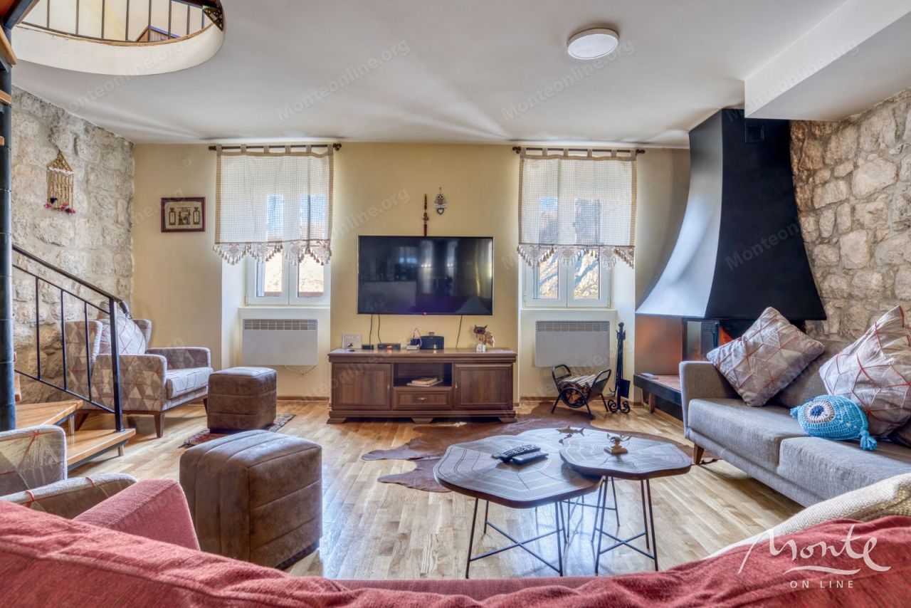 Villa en Prcanj, Montenegro, 112 m² - imagen 17