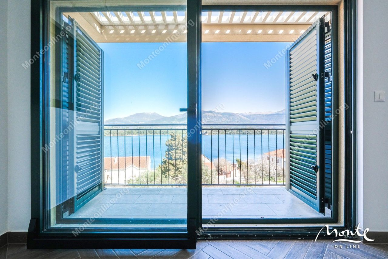 Appartement à Krasici, Monténégro, 96 m² - image 17