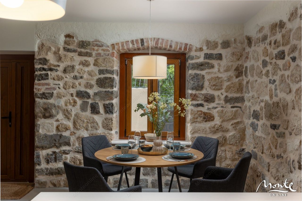 Villa in Kotor, Montenegro, 110 m² - Foto 17