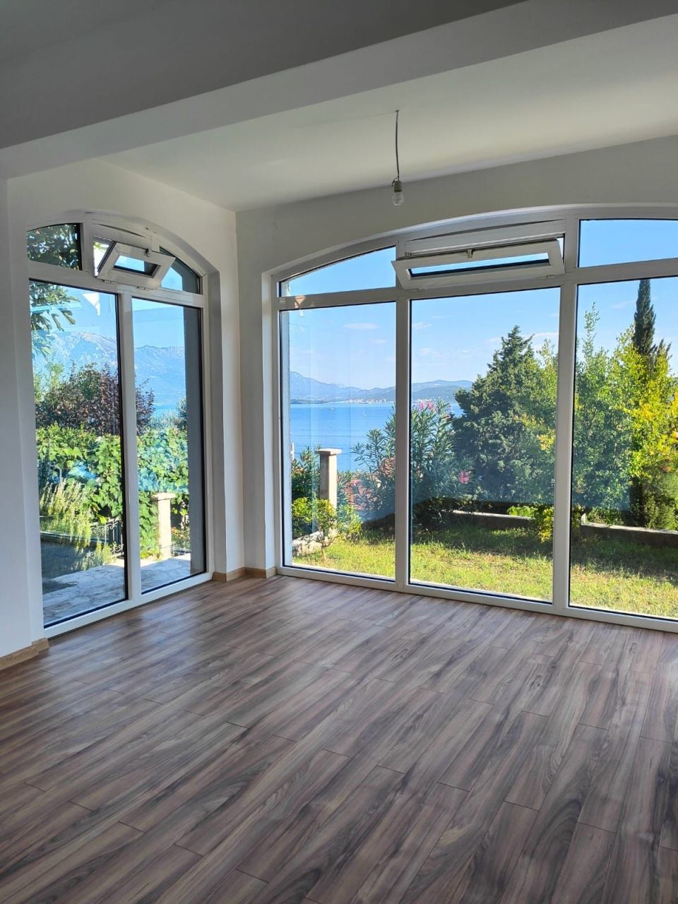 Villa en Bijela, Montenegro, 143 m² - imagen 17