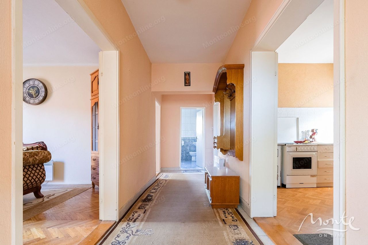 Villa in Tivat, Montenegro, 119 m² - picture 18