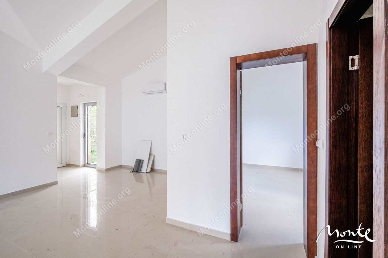 Appartamenti a Dobrota, Montenegro, 103 m² - foto 19