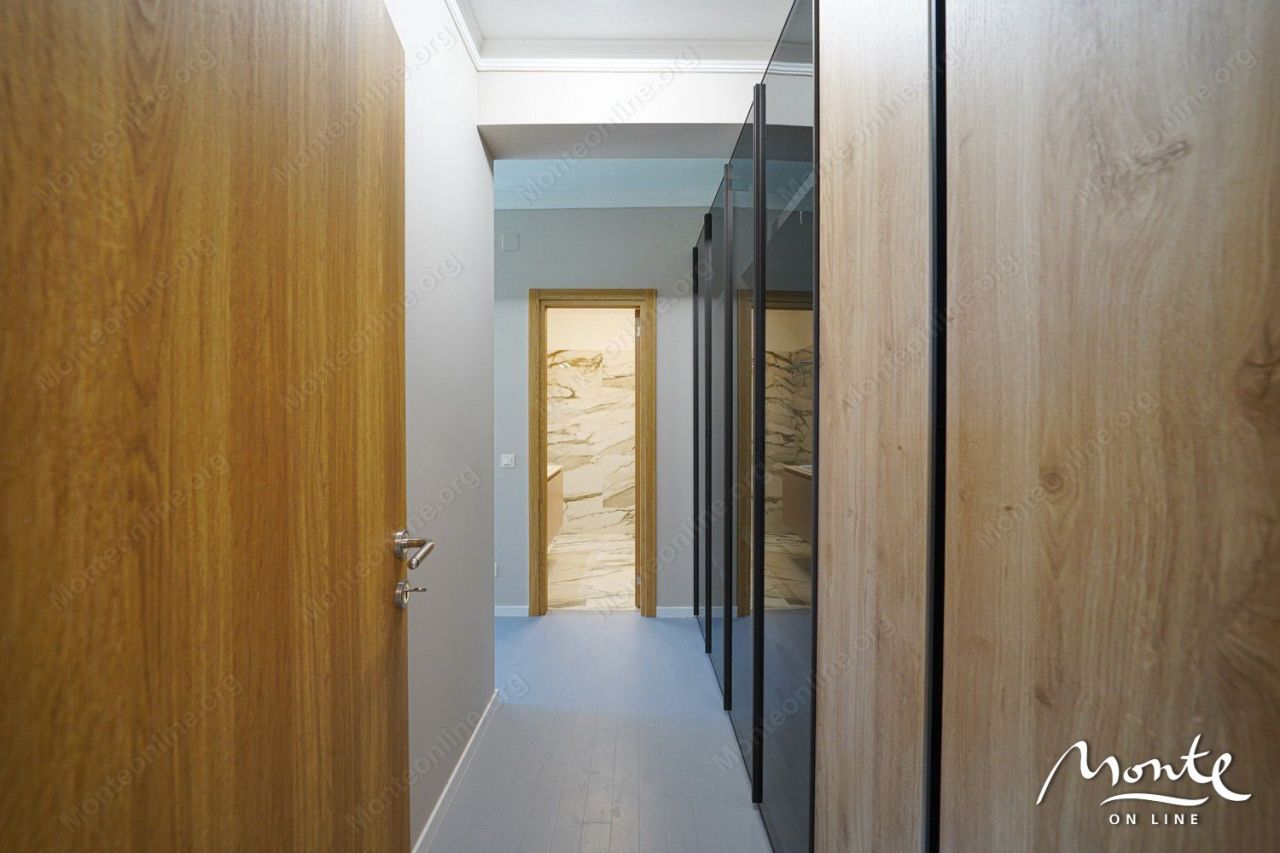 Apartment in Dobrota, Montenegro, 158 m² - picture 19