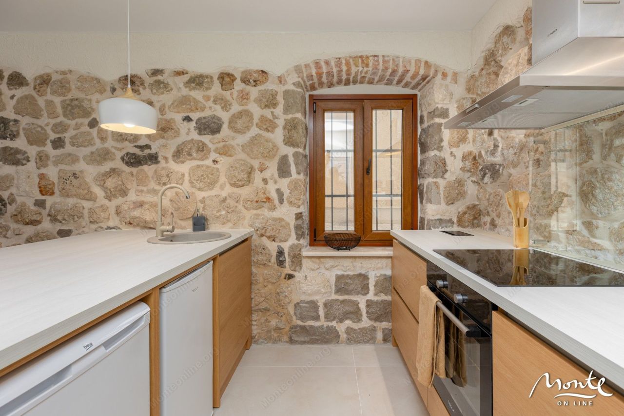 Villa in Kotor, Montenegro, 110 m² - Foto 19