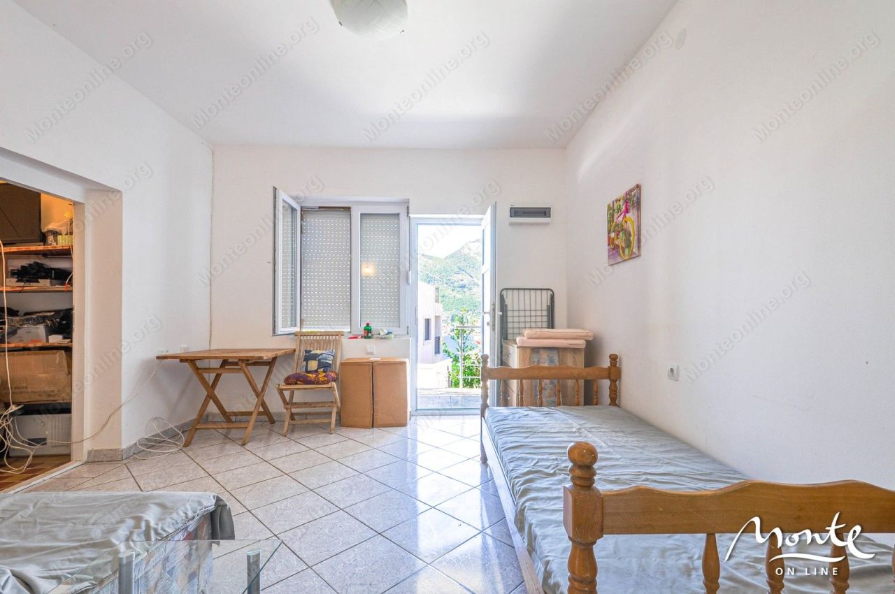 Villa in Lepetane, Montenegro, 110 m² - Foto 19