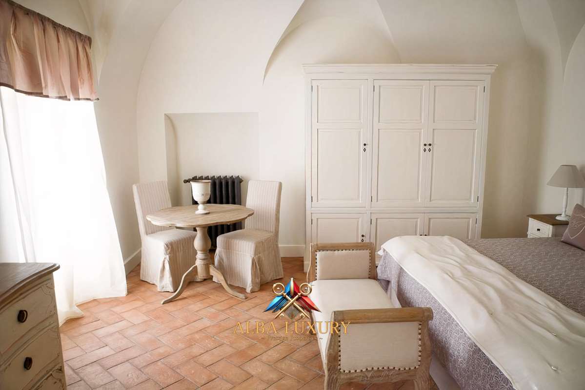 Apartment Via fontanelle, Italy, 950 m² - picture 10