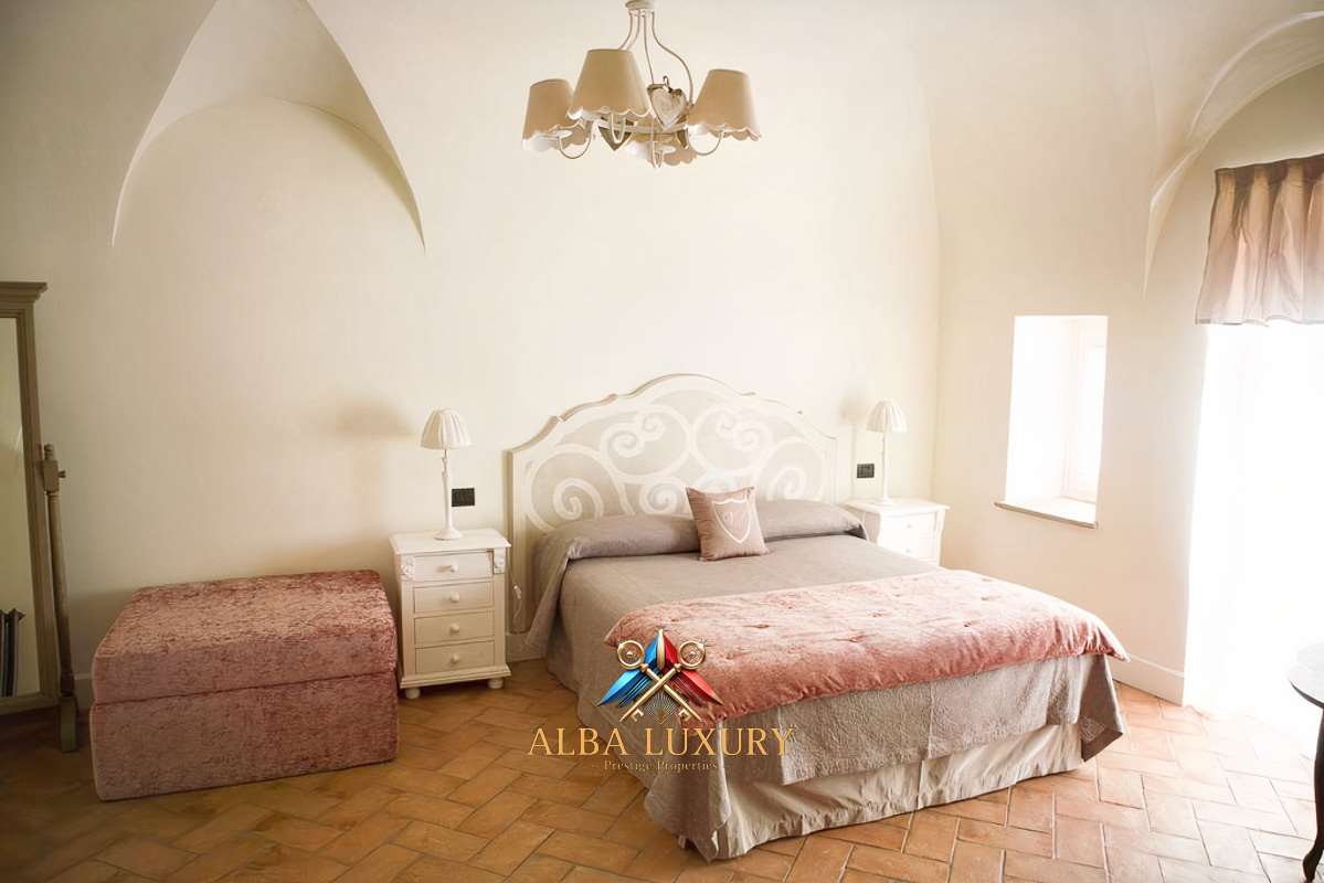 Apartment Via fontanelle, Italy, 950 m² - picture 11