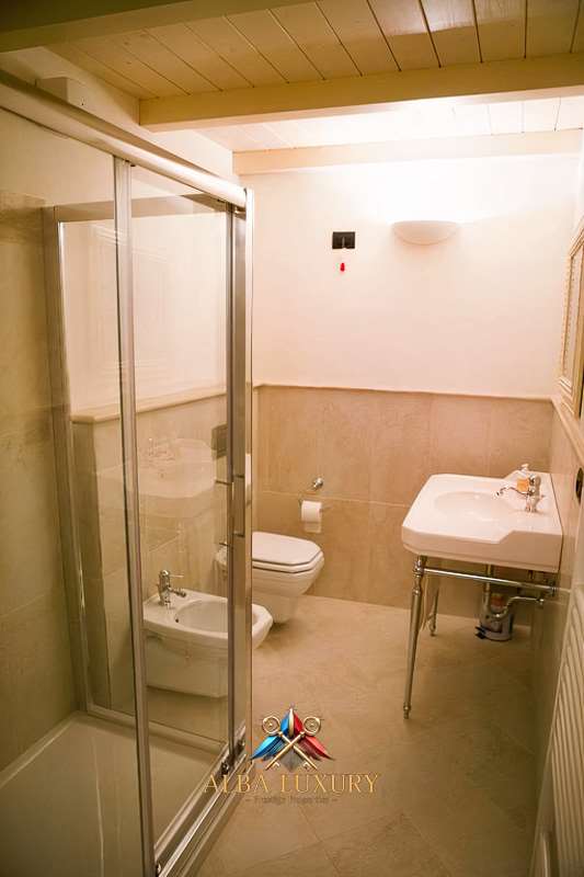 Apartment Via fontanelle, Italy, 950 m² - picture 19