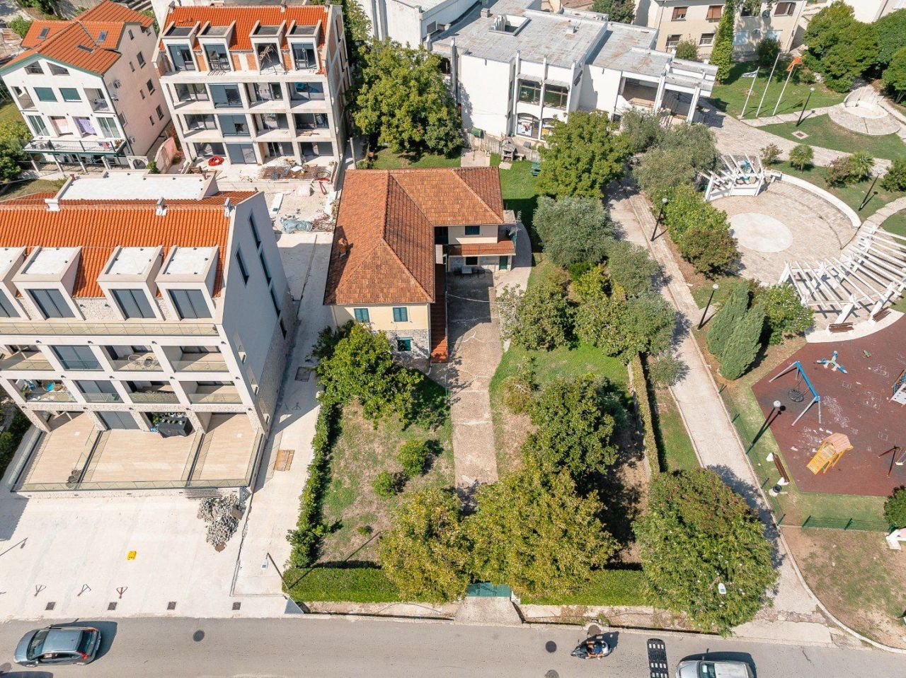 Terreno a Bijela, Montenegro - foto 9