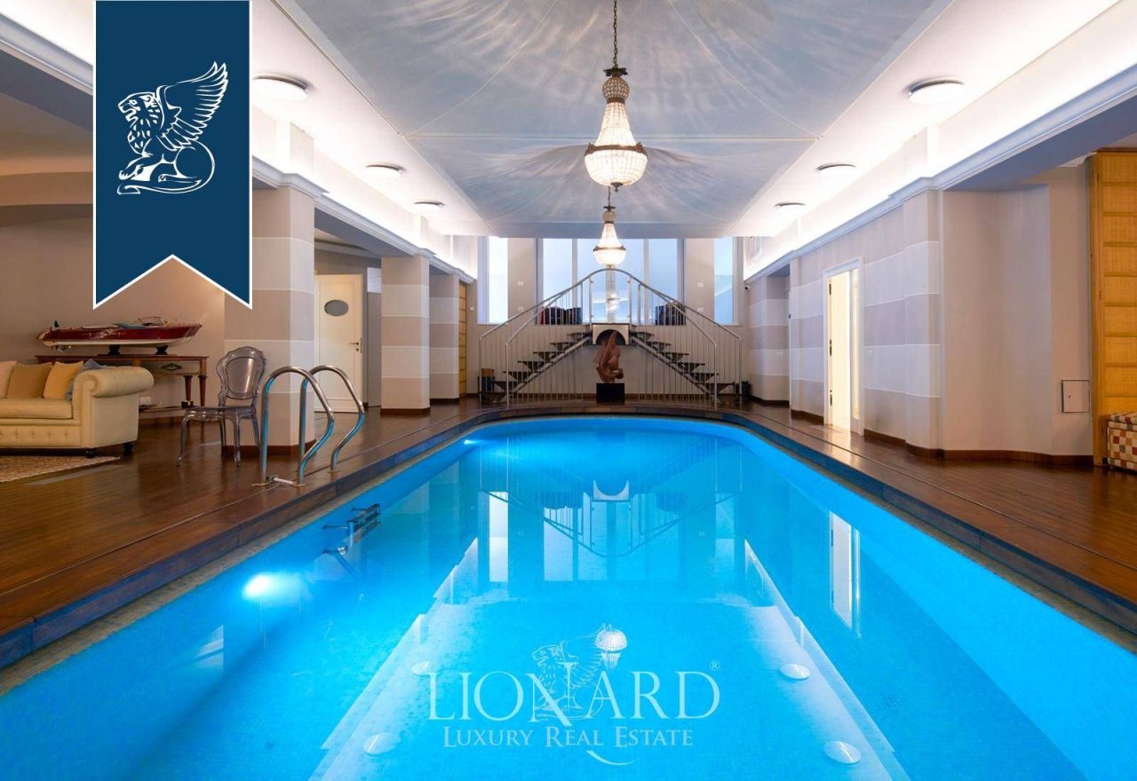 Apartment in Milan, Italy, 730 m² - picture 4