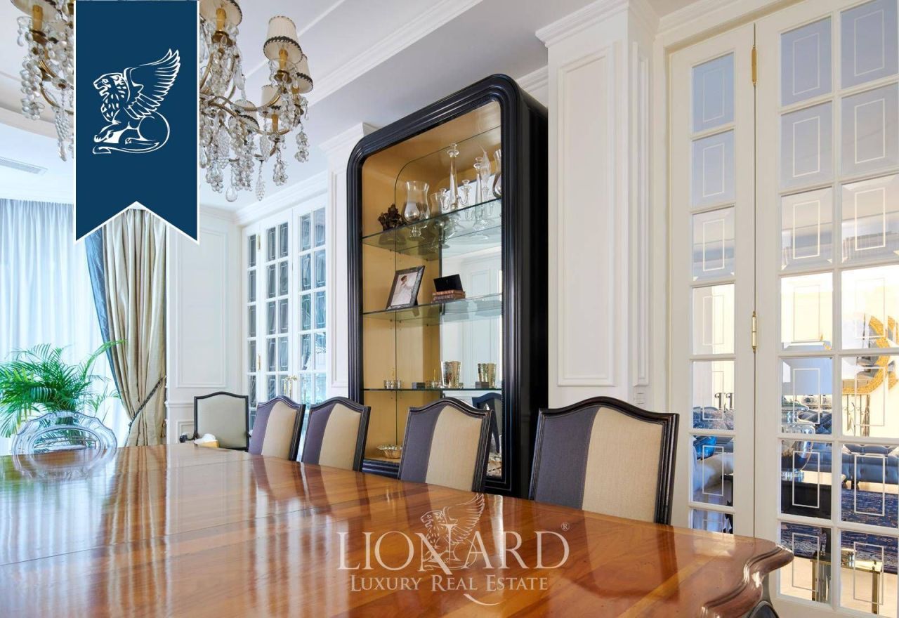 Apartment in Milan, Italy, 730 m² - picture 18