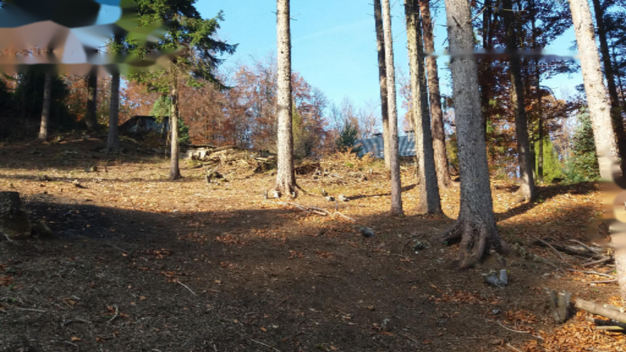 Grundstück in Ljubljana, Slowenien, 1 296 m² - Foto 1