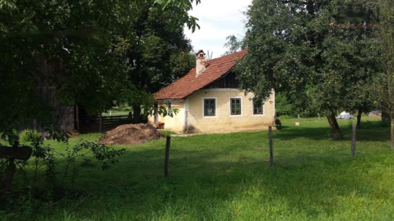Casa en Cerknica, Eslovenia, 37 m² - imagen 1