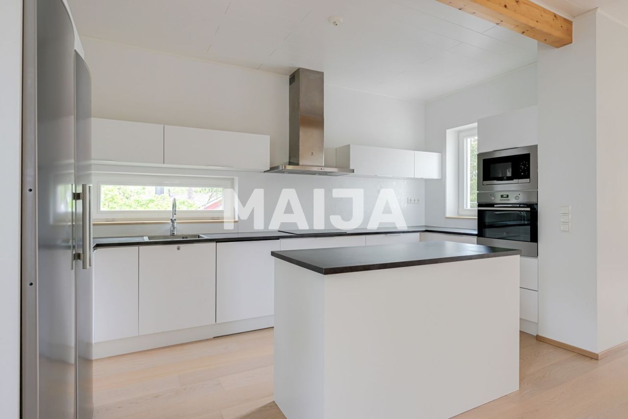 Casa en Vantaa, Finlandia, 180 m² - imagen 4