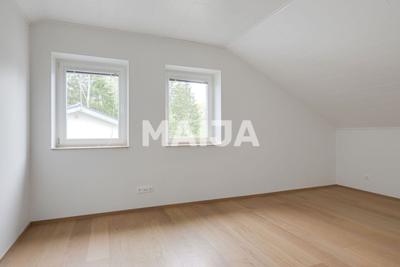 Casa en Vantaa, Finlandia, 180 m² - imagen 9