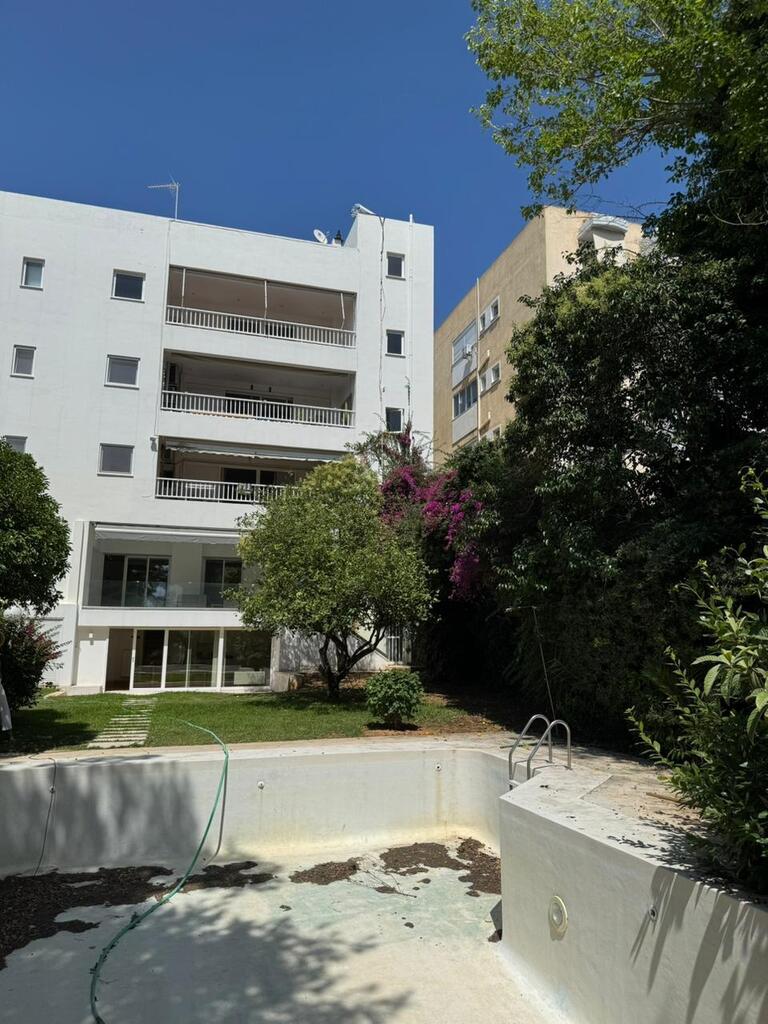 Maisonnette à Athènes, Grèce, 300 m² - image 1