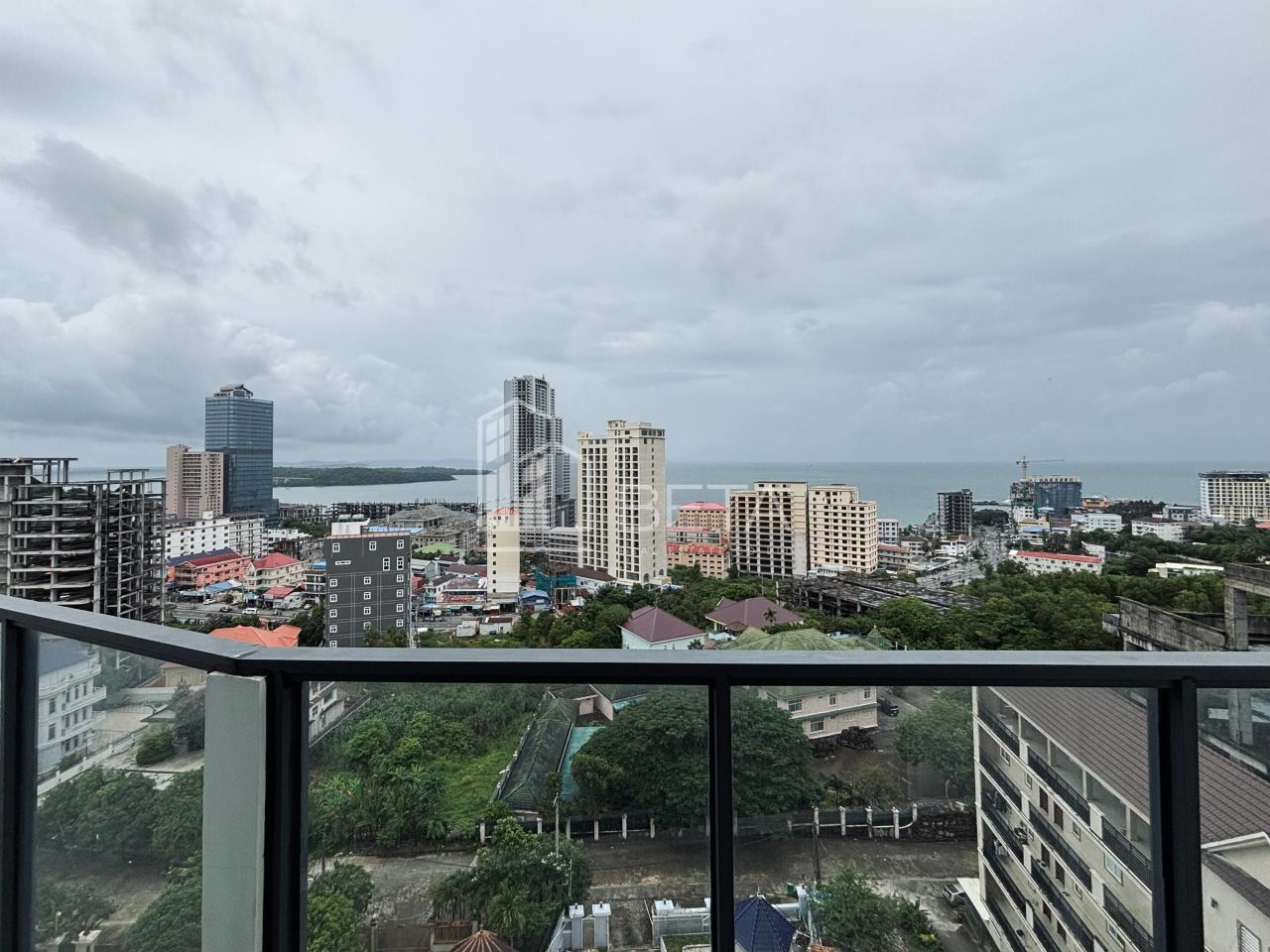 Flat in Sihanoukville, Cambodia, 47 m² - picture 2