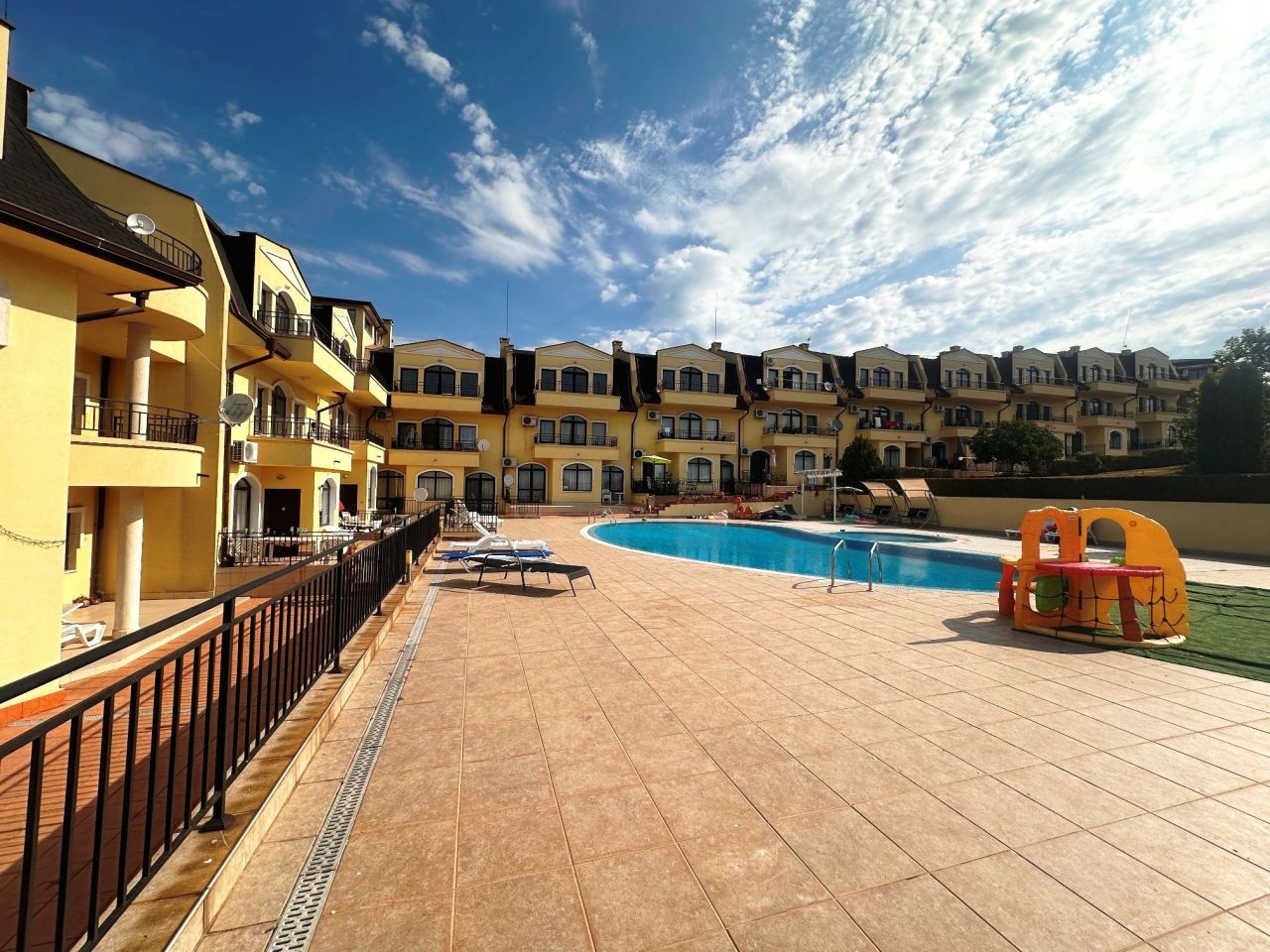 Appartamento a Kosharitsa, Bulgaria, 94 m² - foto 12