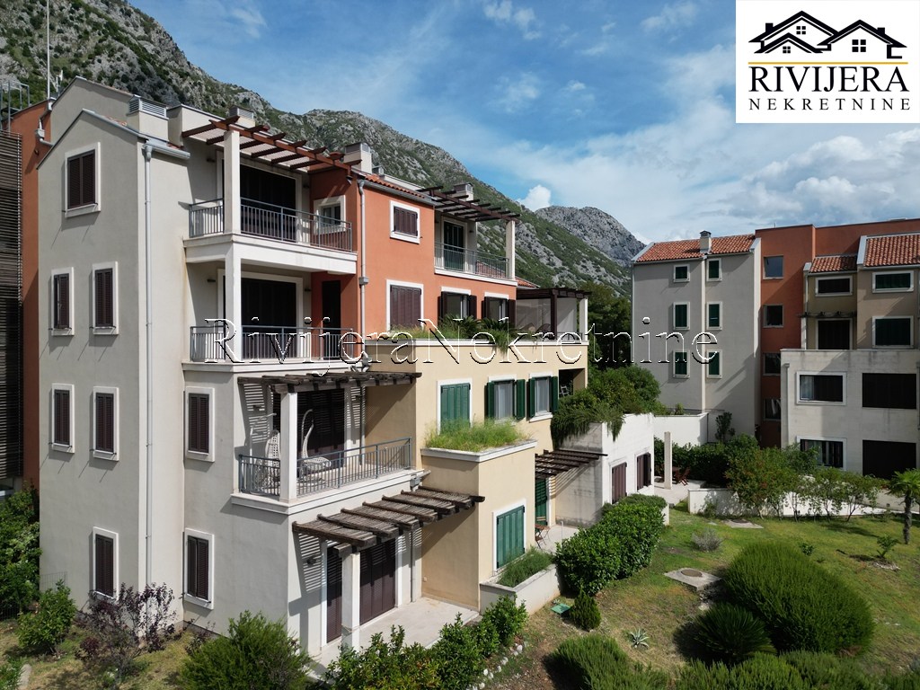 Appartamenti a Kotor, Montenegro, 96 m² - foto 1
