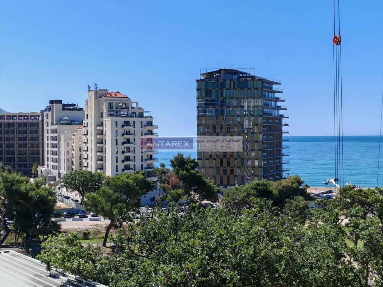 Apartment in Becici, Montenegro, 80 m² - Foto 1