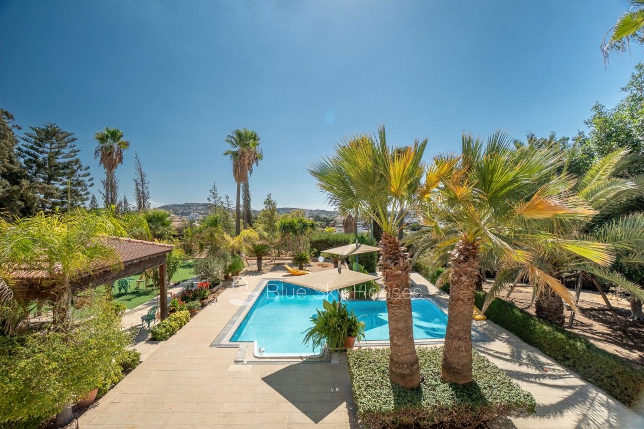 Villa in Limassol, Cyprus, 500 m² - picture 3