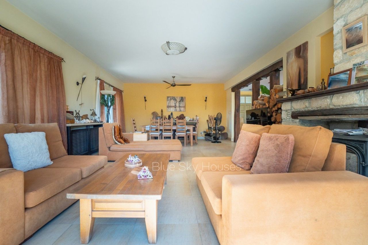 Villa in Limassol, Cyprus, 500 m² - picture 4