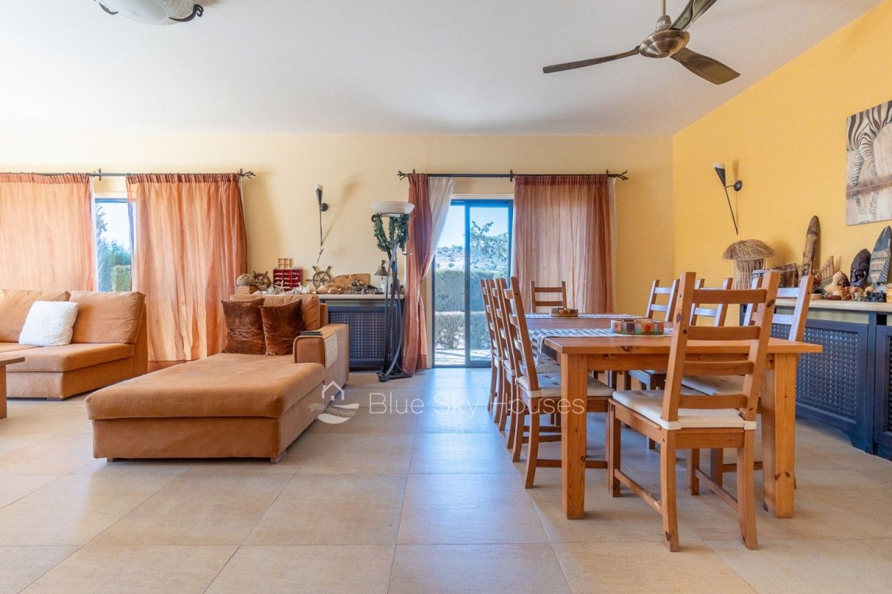 Villa in Limassol, Cyprus, 500 m² - picture 10