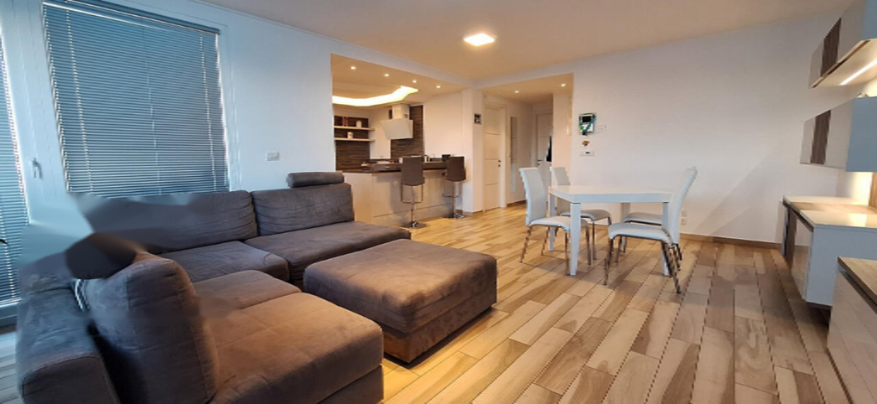 Flat in Izola, Slovenia, 93 m² - picture 1