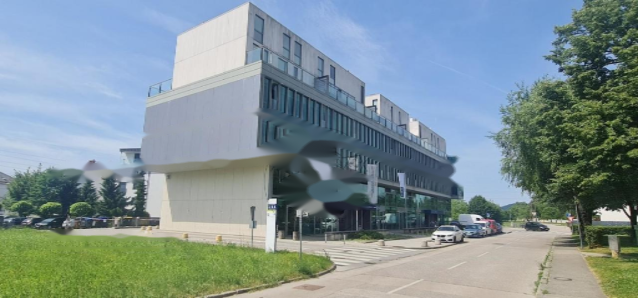 Bureau à Ljubljana, Slovénie, 154 m² - image 1