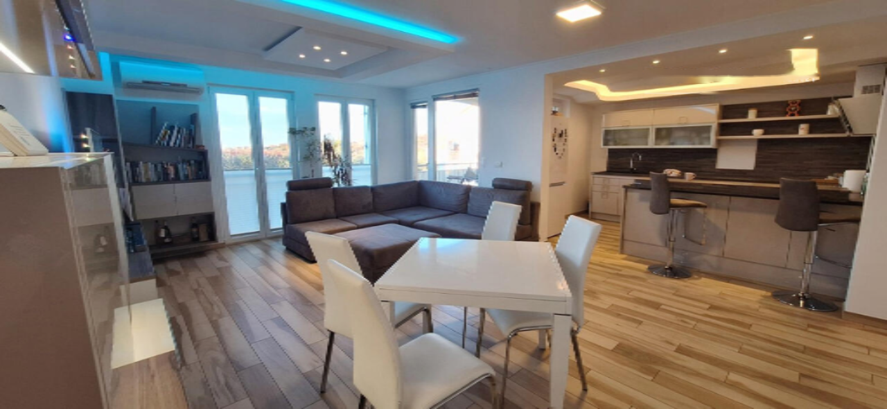 Appartamento a Isola, Slovenia, 93 m² - foto 6