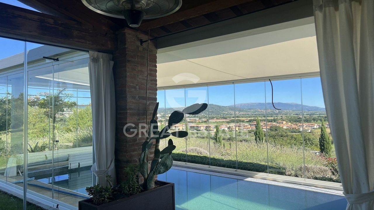 House in Magione, Italy, 231.3 m² - picture 10