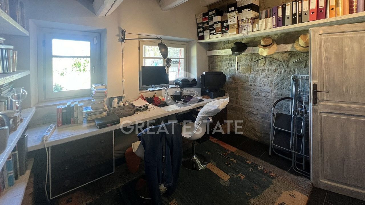 House in Magione, Italy, 231.3 m² - picture 16