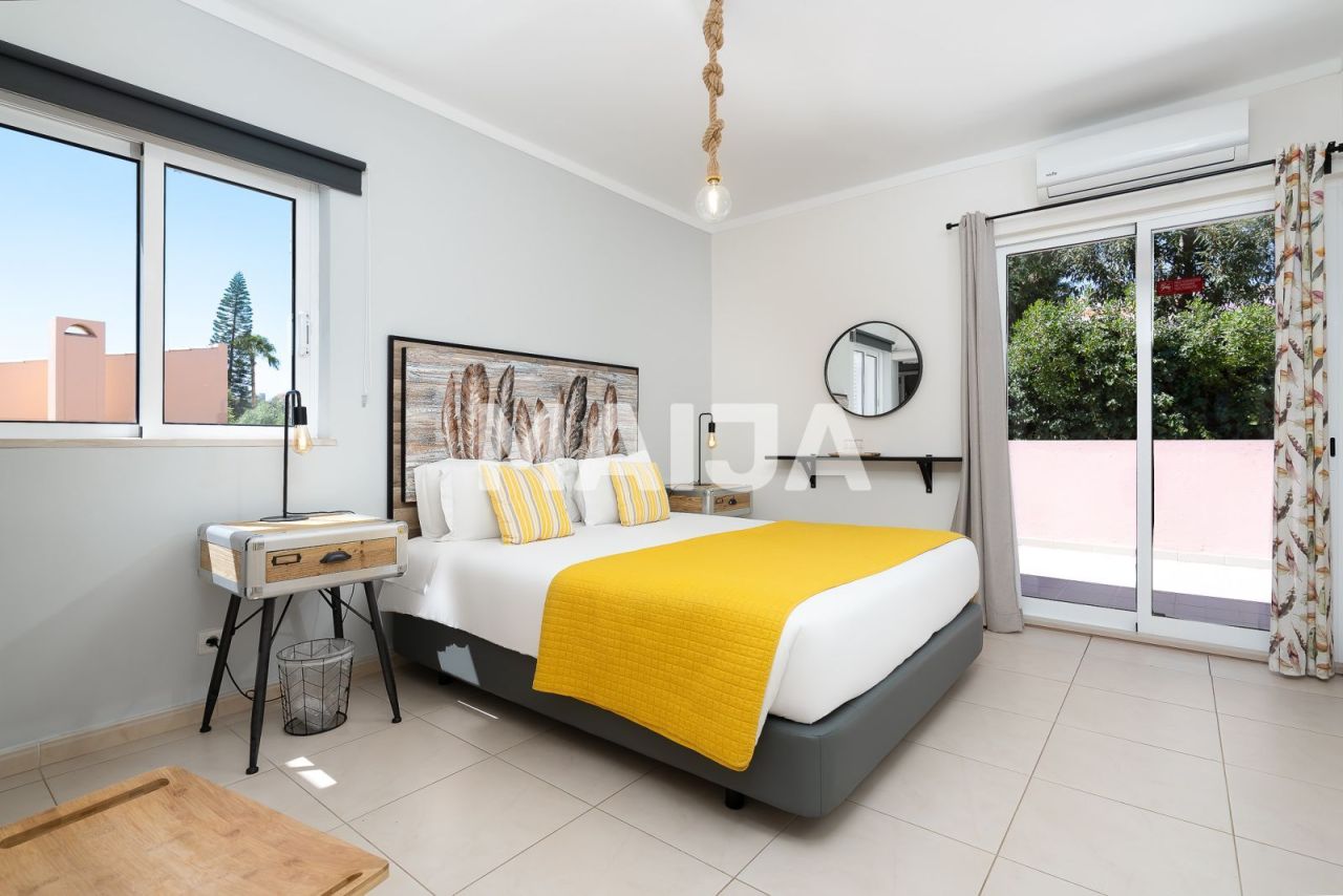 Villa in Portimão, Portugal, 300 m² - Foto 14