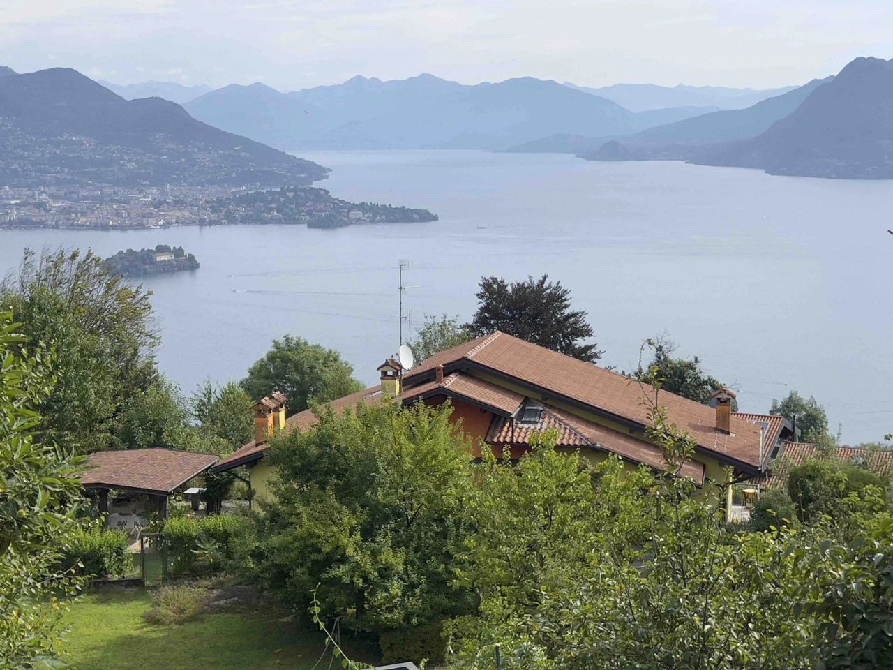 Villa in Stresa, Italy, 330 m² - picture 3