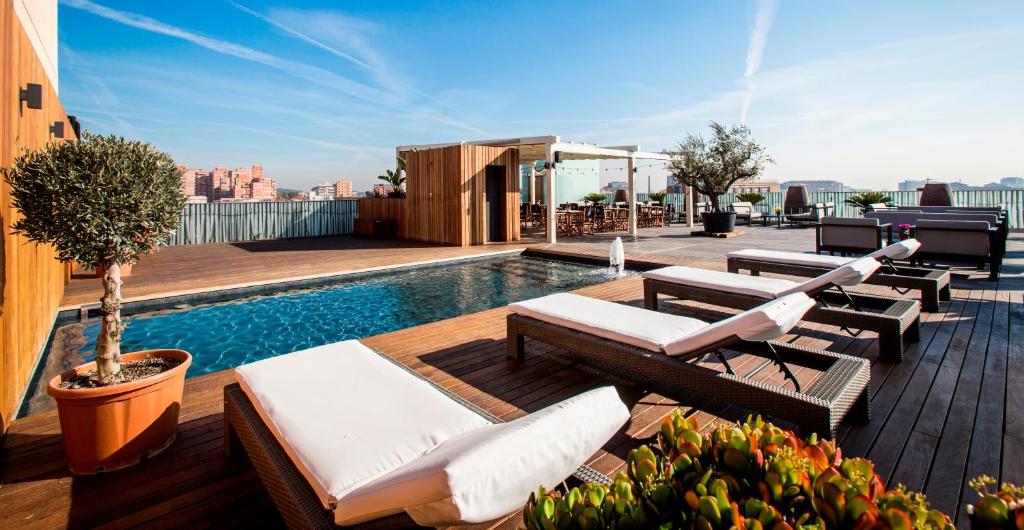 Hotel en Madrid, España, 3 000 m² - imagen 1