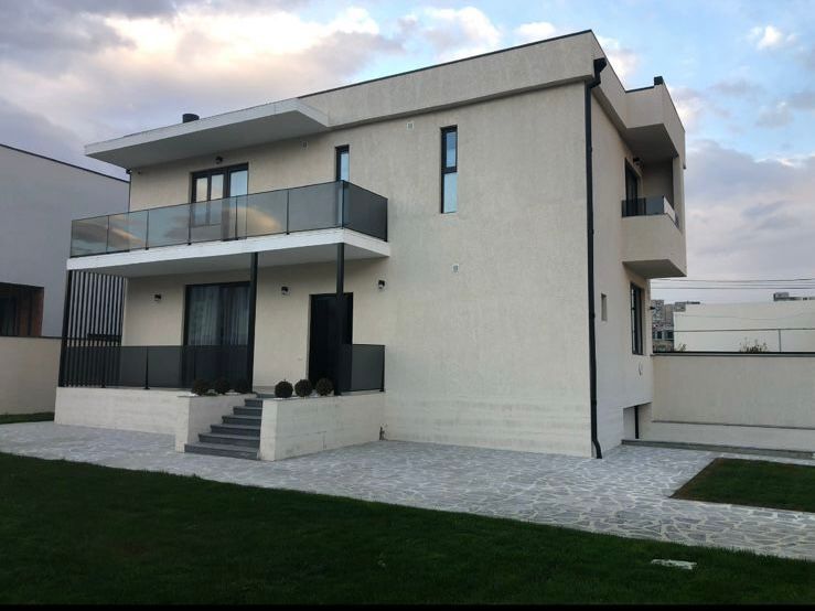 Casa a Tbilisi, Georgia, 280 m² - foto 2