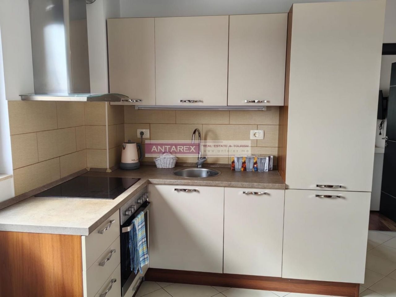 Apartment in Budva, Montenegro, 51 m² - Foto 4