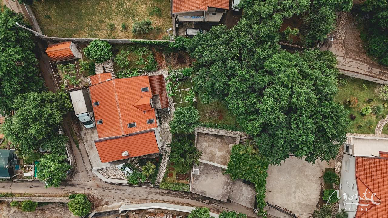 Villa in Podgorica, Montenegro, 350 m² - Foto 13